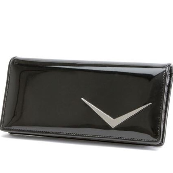 Lux de Ville Handbags - Lux De Ville Black Patent Checkbook Wallet EUC